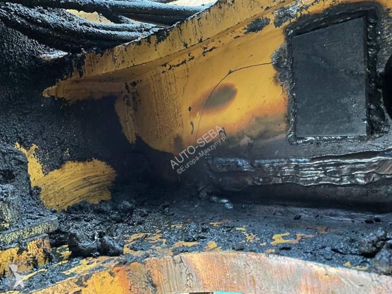 Lopatový nakládač Liebherr