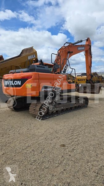 جرافة Doosan 5