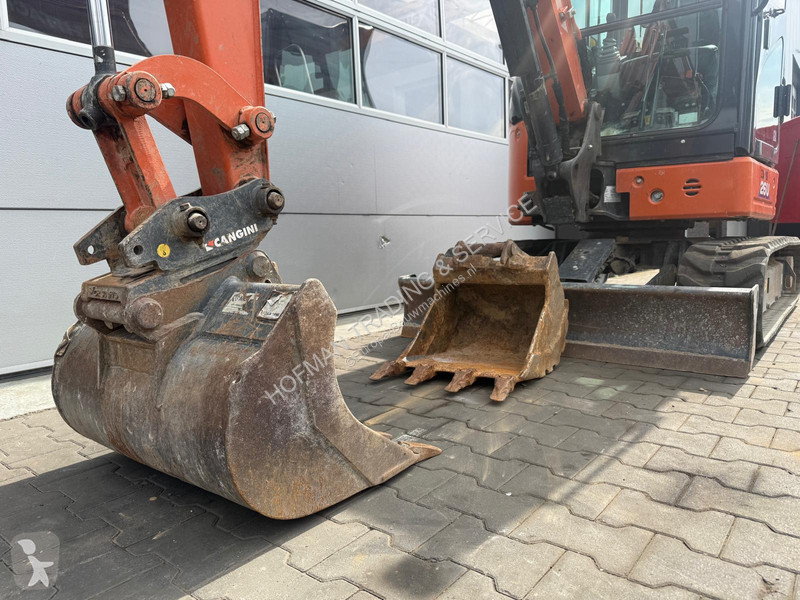 Koparka Hitachi ZX26U-6