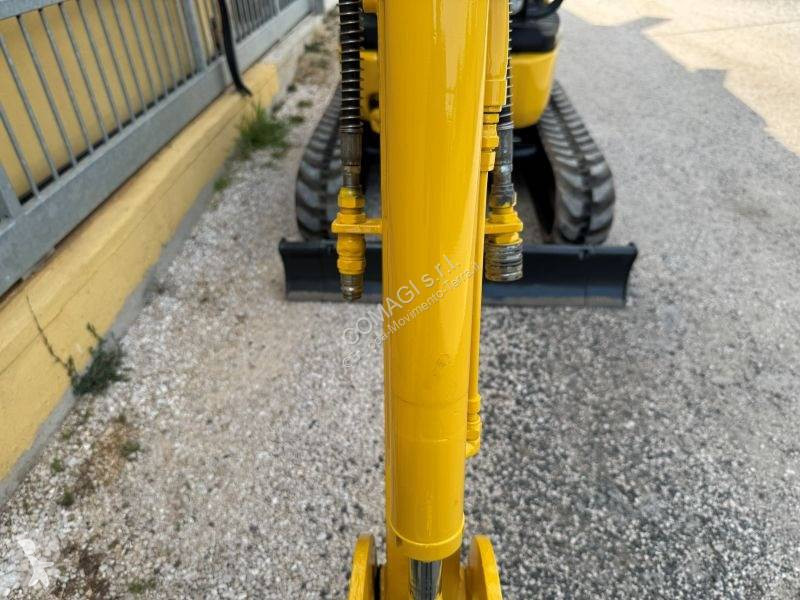 جرافة Komatsu