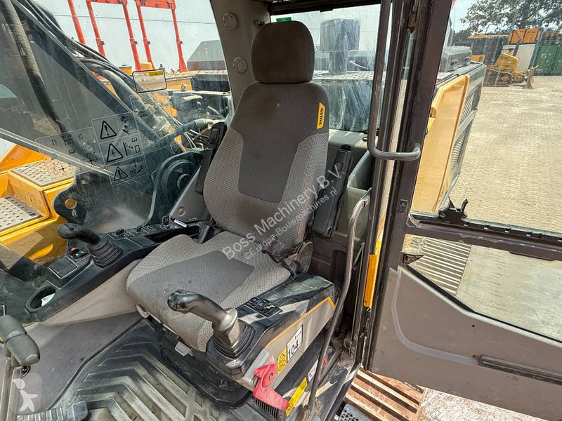 Skovl Volvo - Hammer Lines / Automatic Greasing