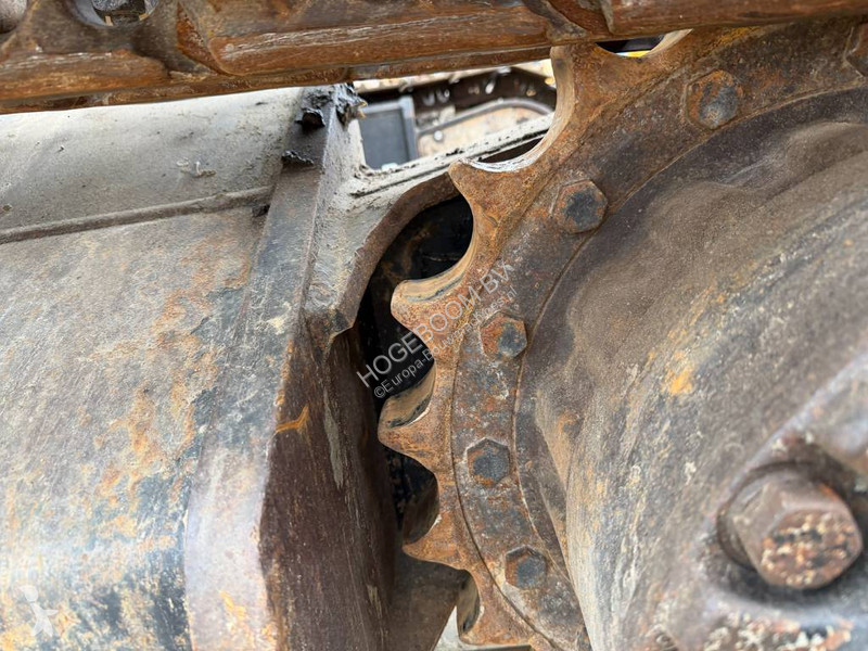جرافة Caterpillar L