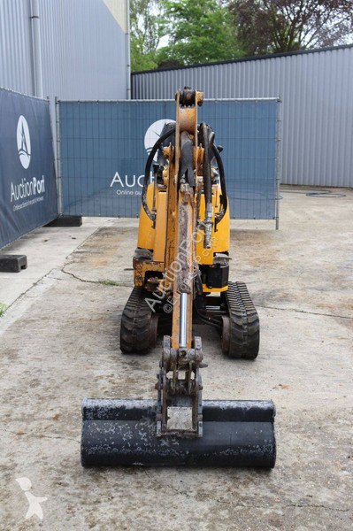 Rýpadlo JCB