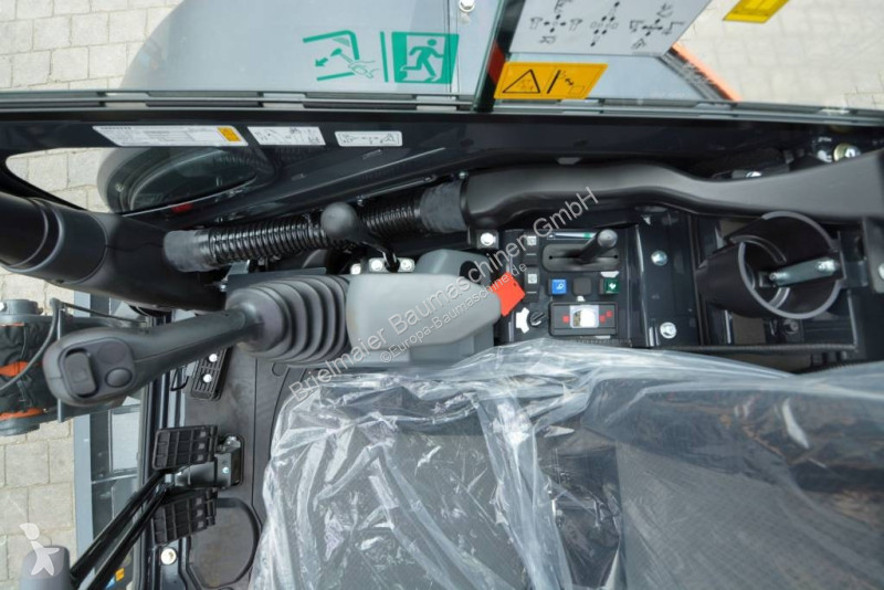 Rýpadlo Hitachi ZX 26 U-6