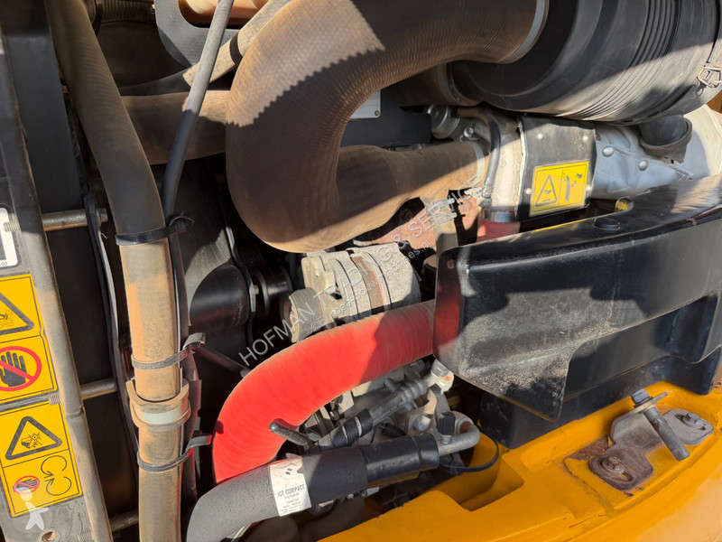 Rýpadlo JCB 85Z-1 | A/C