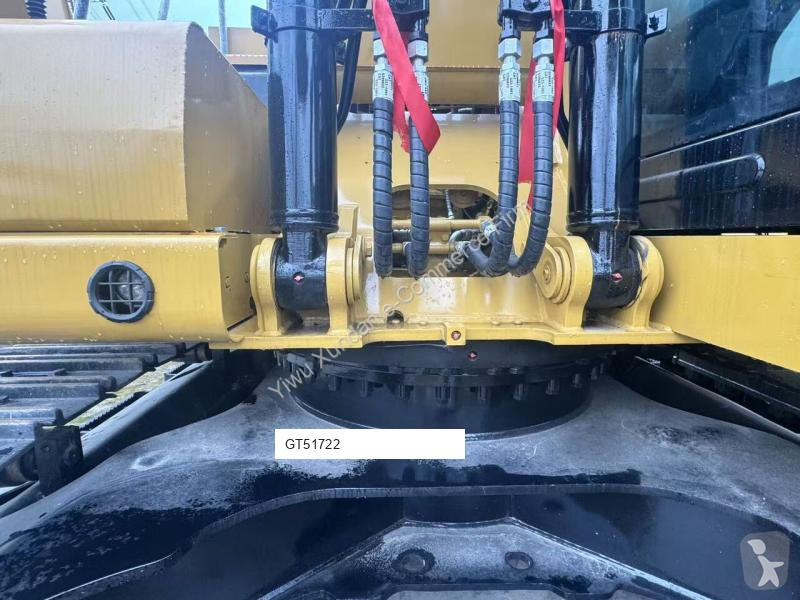 Rýpadlo Caterpillar 323
