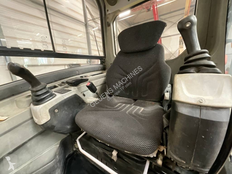 جرافة Neuson EZ 53