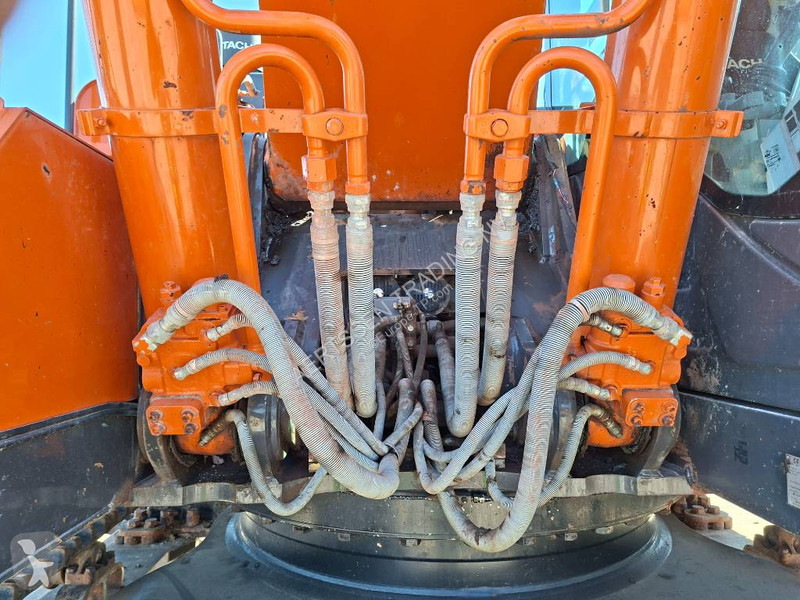 Skovl Hitachi