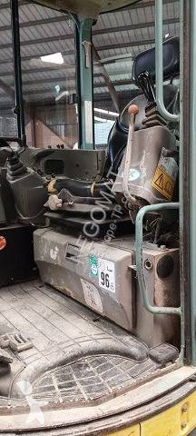 Lopatový nakládač Yanmar
