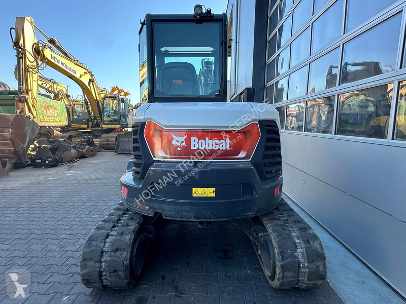 جرافة Bobcat E55z