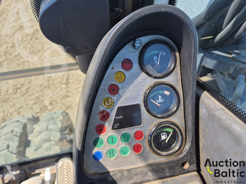 جرافة Terex
