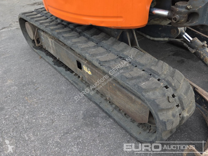 جرافة Hitachi ZX26U-5A CR