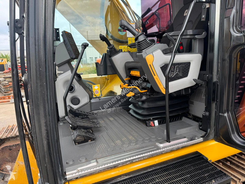 Lopatový nakládač Caterpillar NG 07B .