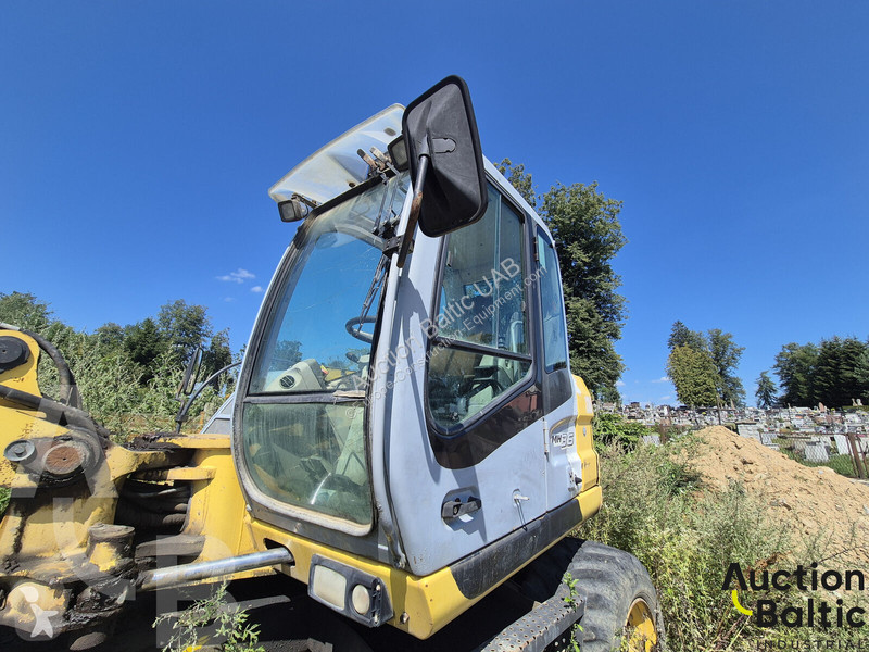 Rýpadlo New Holland 36