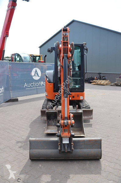 Rýpadlo Hitachi ZX26U-6 CLR