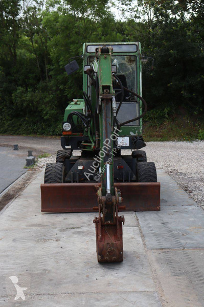 جرافة Neuson 3800 WD