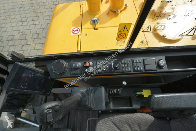 Rýpadlo Volvo EC 60 E