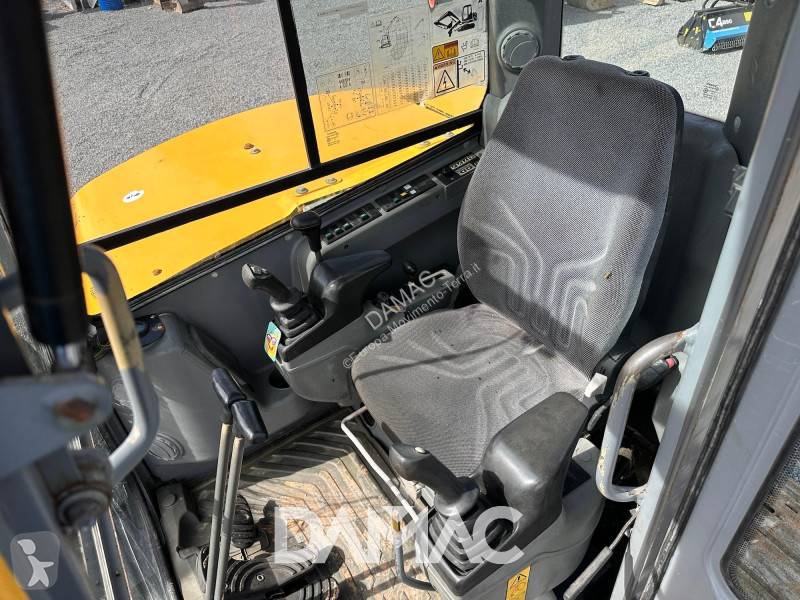 جرافة Volvo PLUS