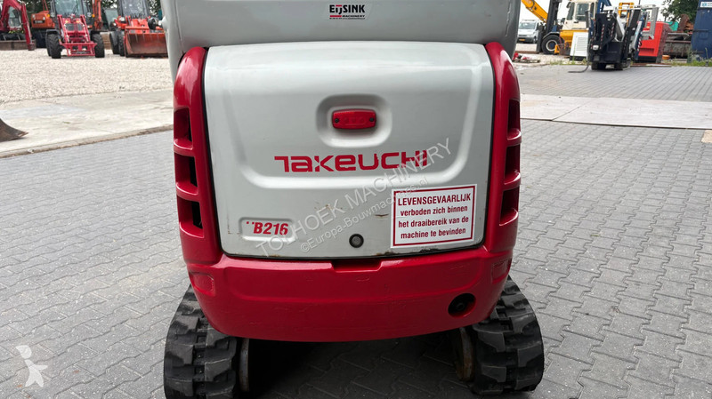 Koparka Takeuchi TB 216