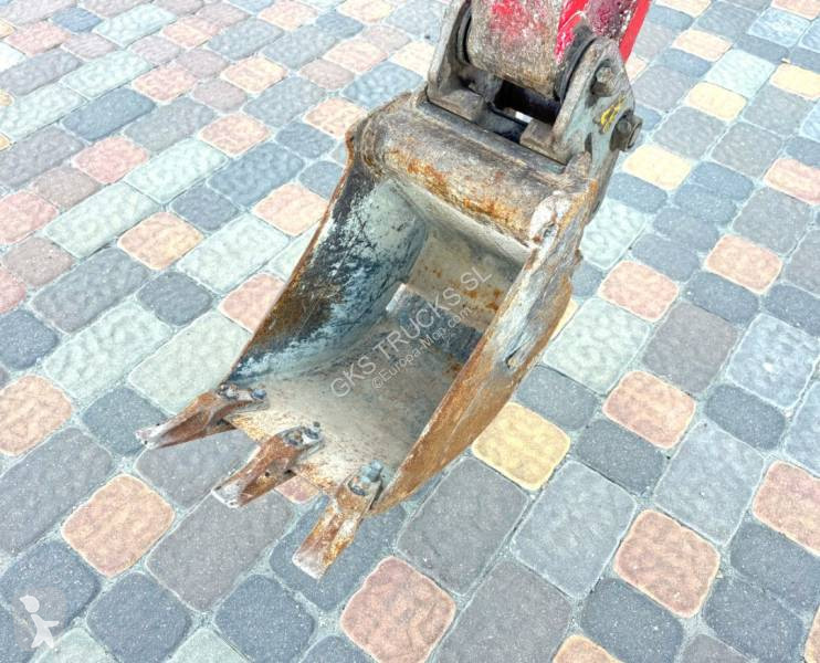 Lopatový nakládač Yanmar