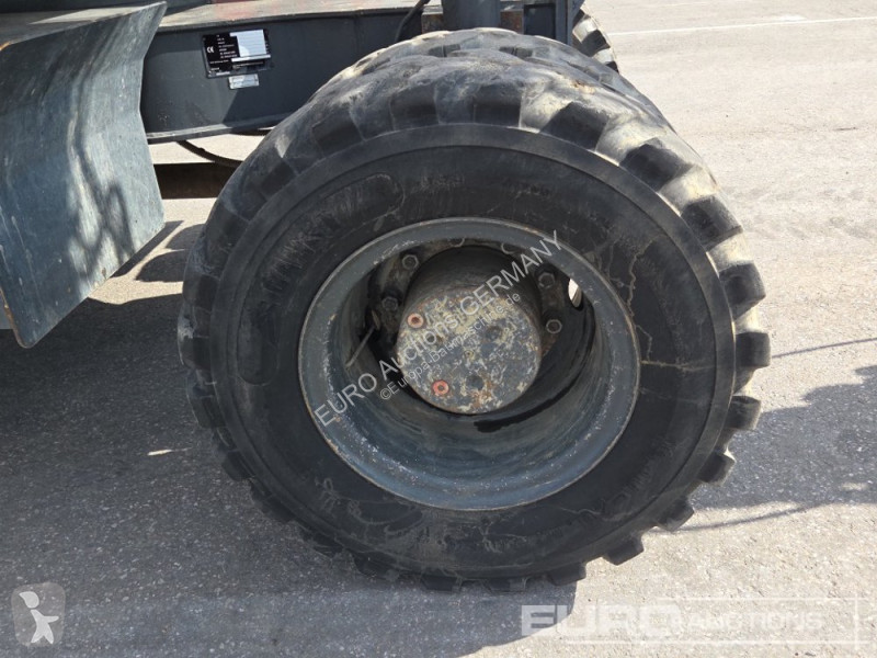 Багер Komatsu