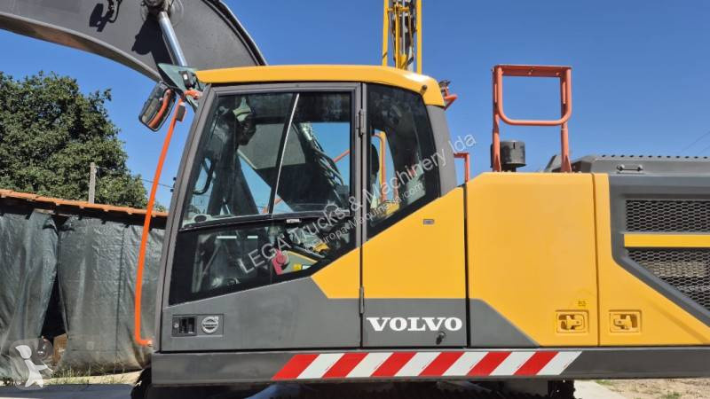 Rýpadlo Volvo EC250ENL