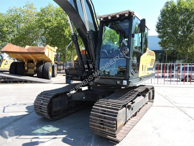 جرافة Hyundai HX160