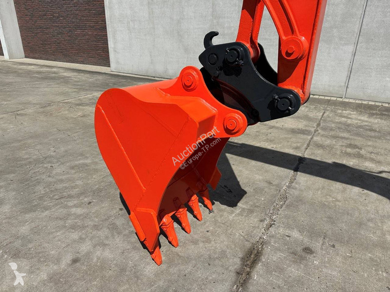 Pelle Kubota Kubota