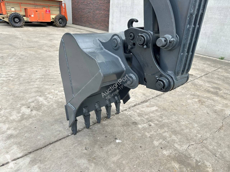 Rýpadlo Volvo EC60C