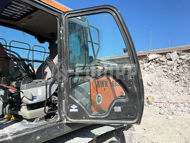 Rýpadlo Hitachi 6