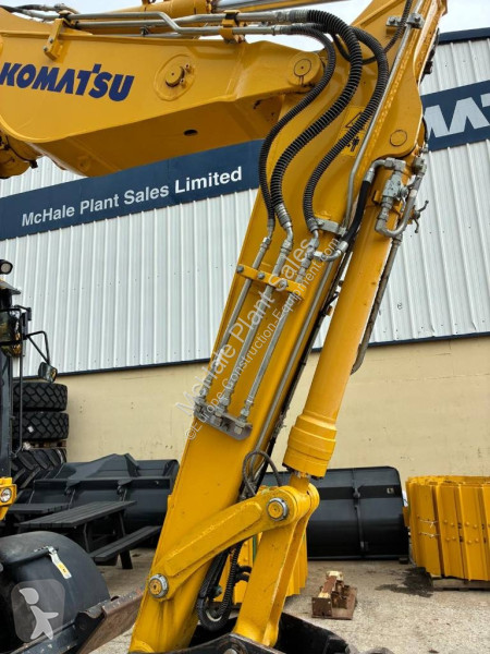 Rýpadlo Komatsu PW 138 MR-11