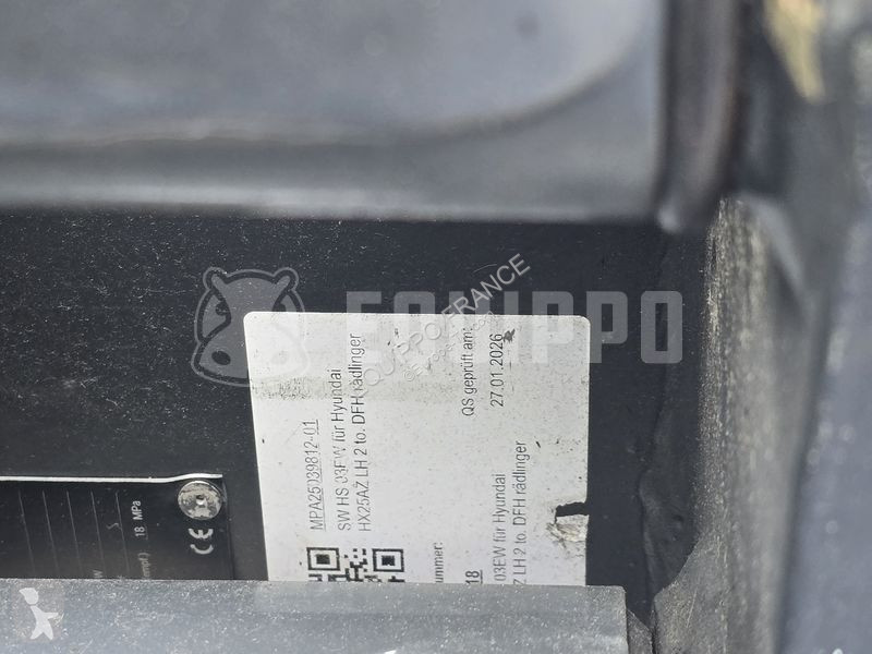 Pelle Hyundai HX25AZ