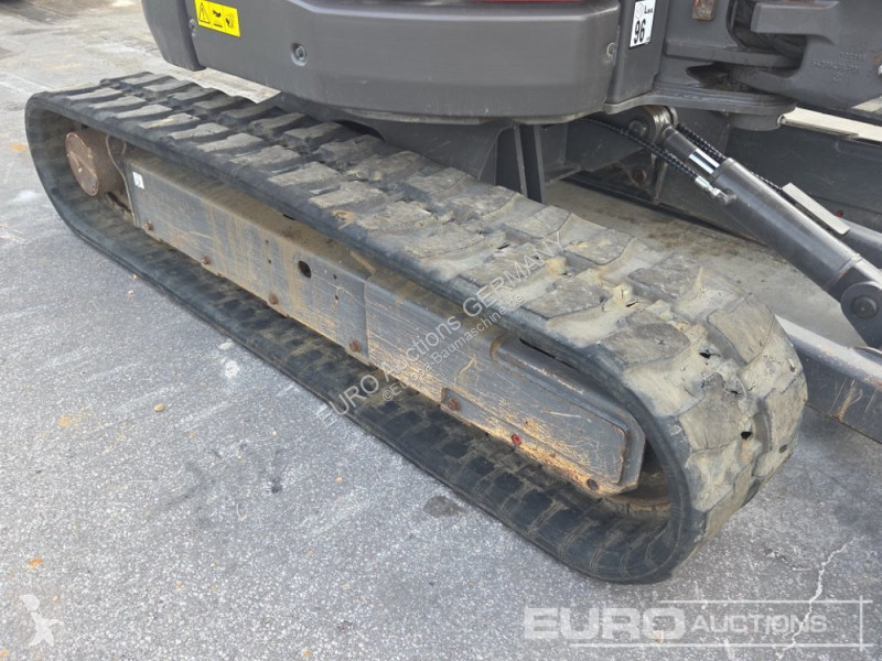 Багер Volvo ECR50F