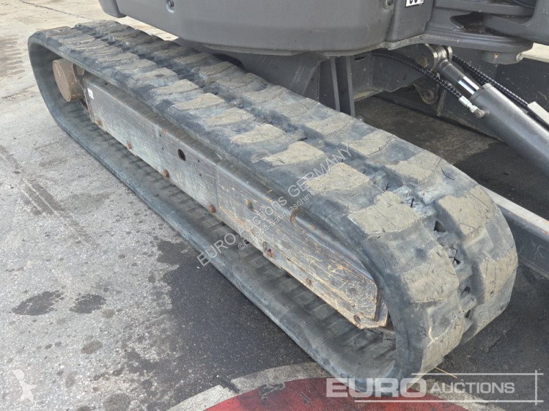 Багер Volvo ECR50F
