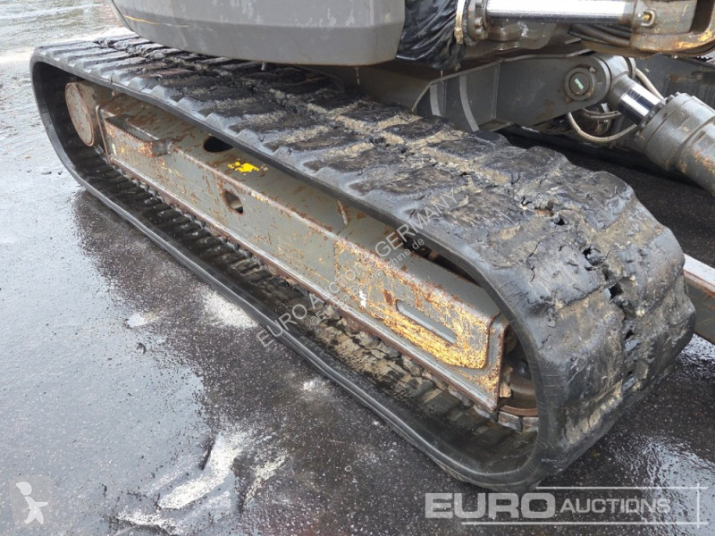 جرافة Volvo