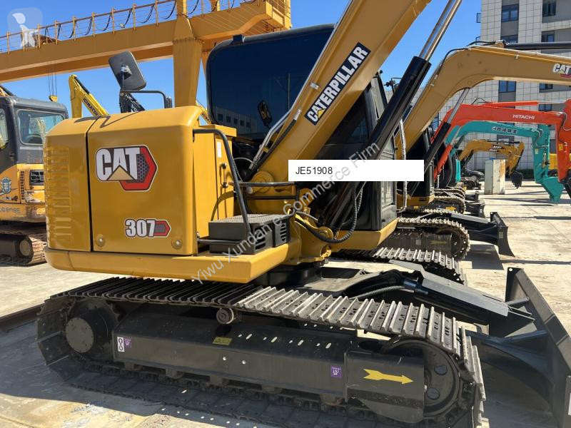 جرافة Caterpillar 307