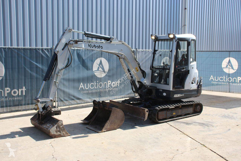 Excavadora Kubota α2
