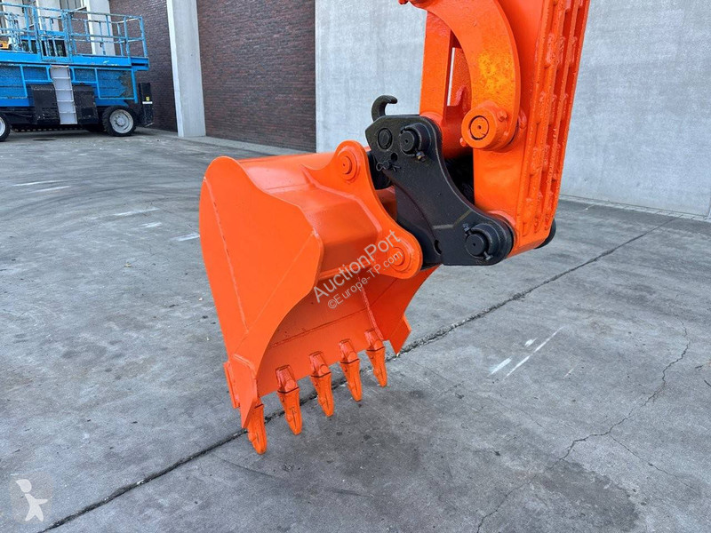 جرافة Doosan 9C