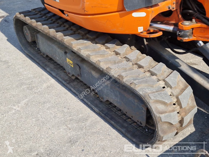 Багер Kubota U274