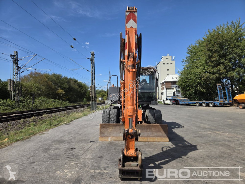 Pelle Hitachi