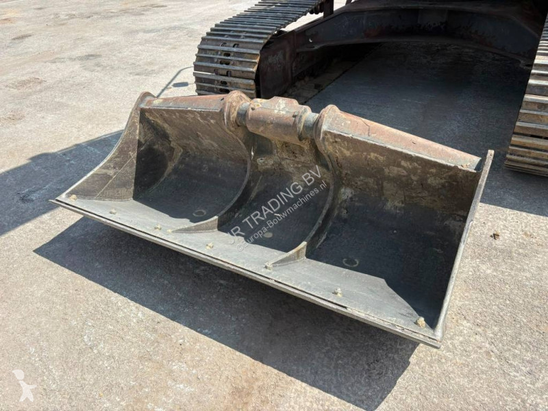 Excavadora Volvo 250 ENL (Two Buckets)