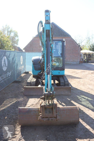 Excavadora Airman AX48U-6A