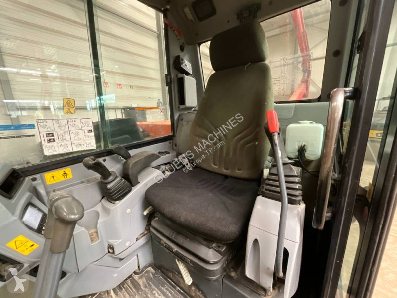 Багер Kubota KX 080-4