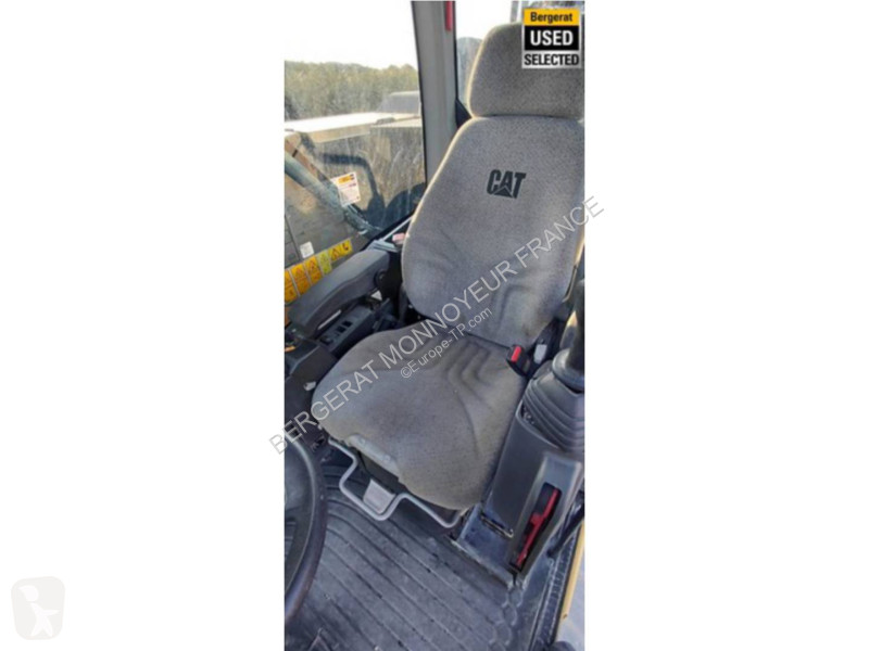 Graafmachine Caterpillar MH3022-1