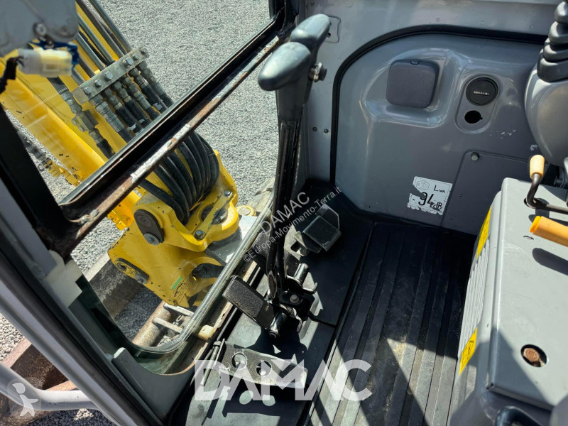 Pelle New Holland E35.2SR