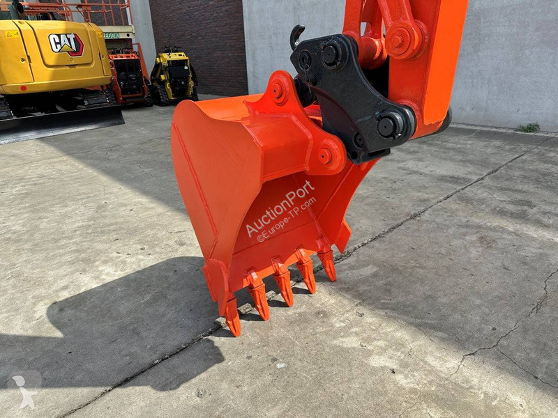 Graafmachine Kubota SZ