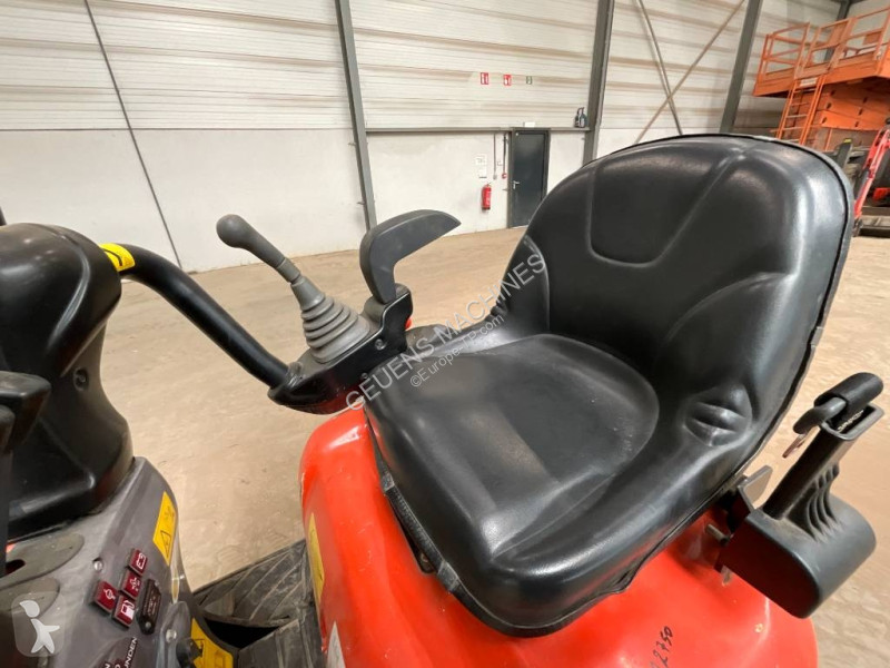 Graafmachine Kubota 103