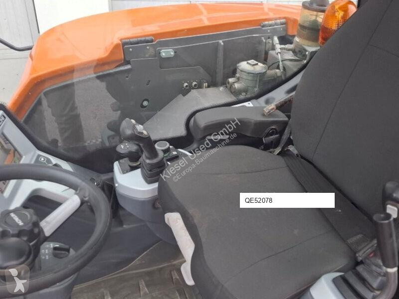Екскаватор Hitachi ZX95W-7