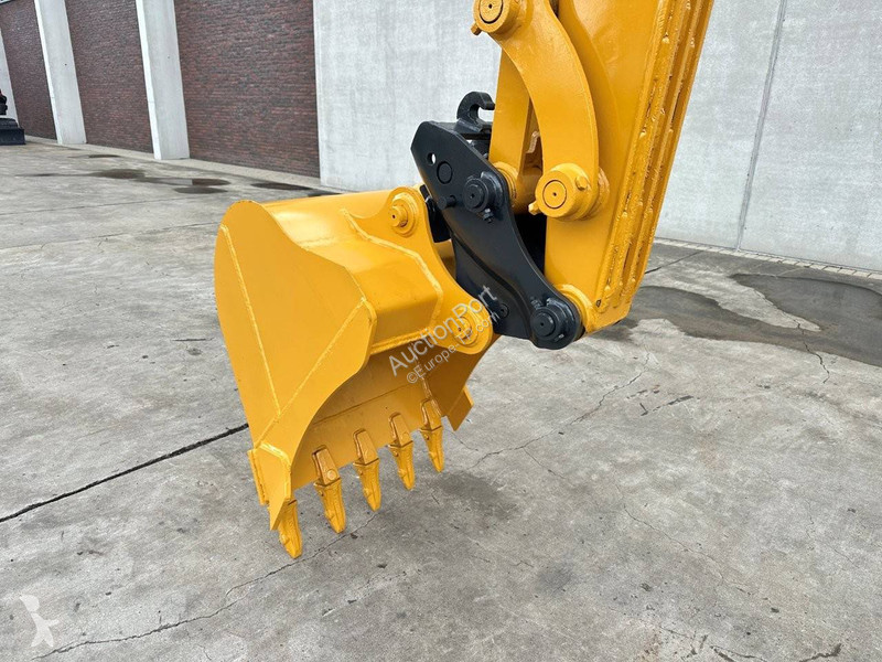 XCMG DA excavator