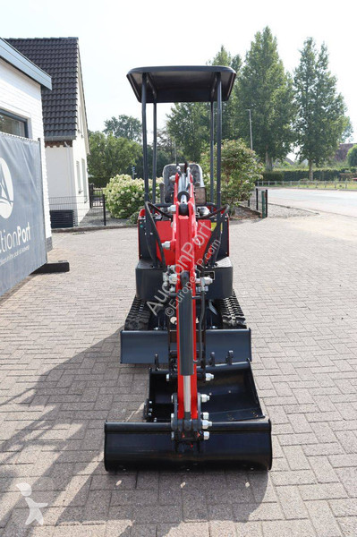 Екскаватор Captok CK13